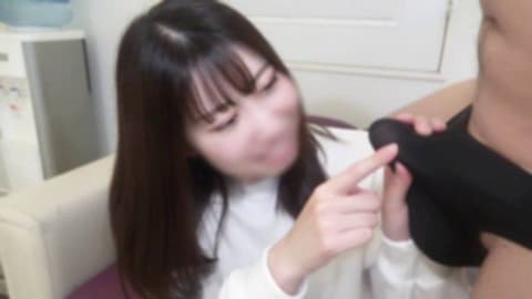 Exclusive [Luxury Four-shot!] A pale-skinned, tall, and beautiful sales assistant, seemingly devoid of any vitality, reacts excessively to the sight of a hard penis, repeatedly ejaculating inside her! FC2-PPV-4934647