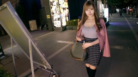诚徵正妹 明里 21歳 包厢小姐 261ARA-331